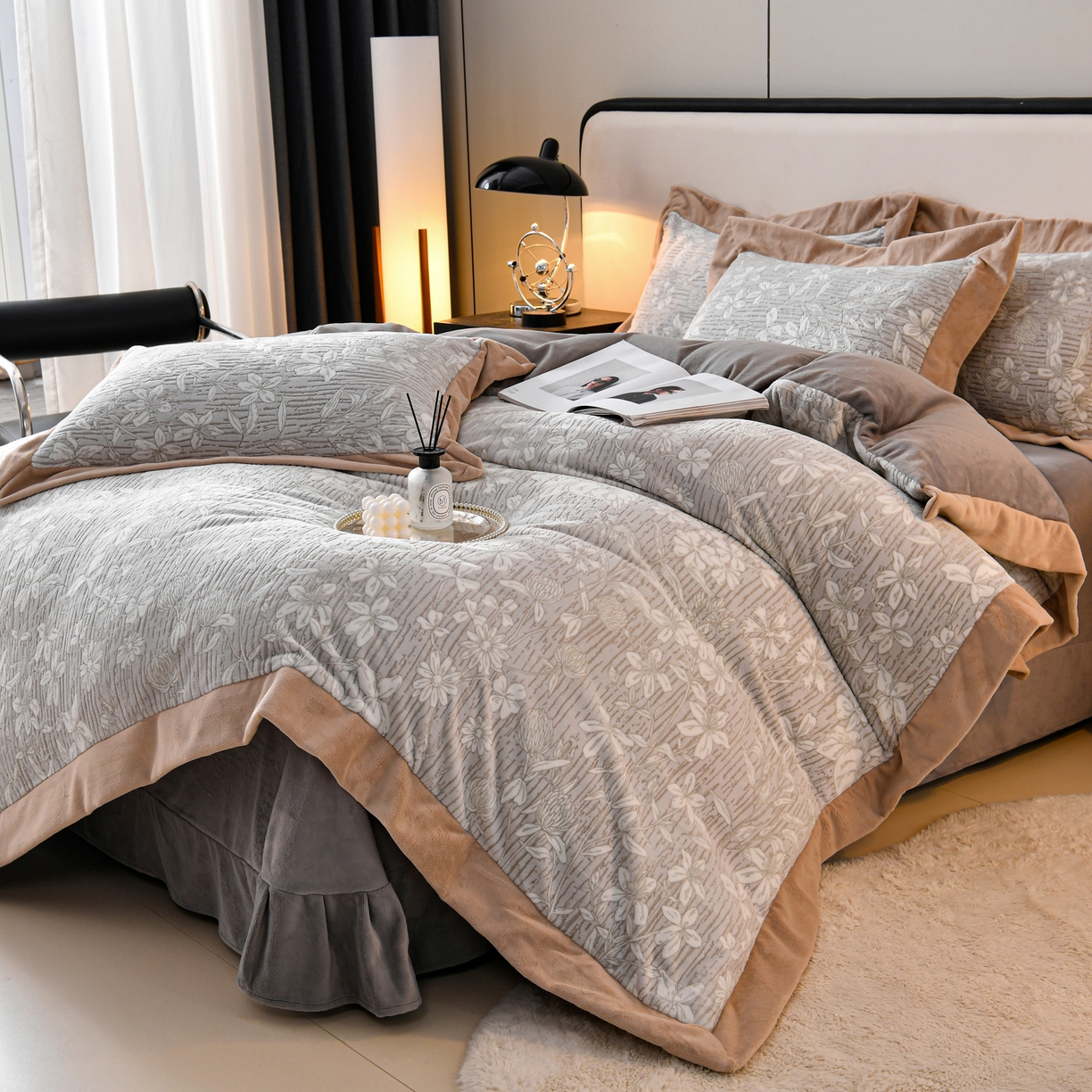 91家纺网 家纺一手货源 找家纺 湘雪家居  2025新款高克重雕花牛奶绒四件套 霜雪款-繁枝花开