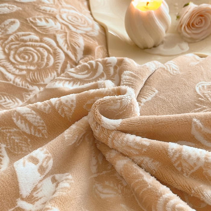 91家纺网 家纺一手货源 找家纺 （总）民新家纺 2025新款牛奶绒宽包边雕花四件套