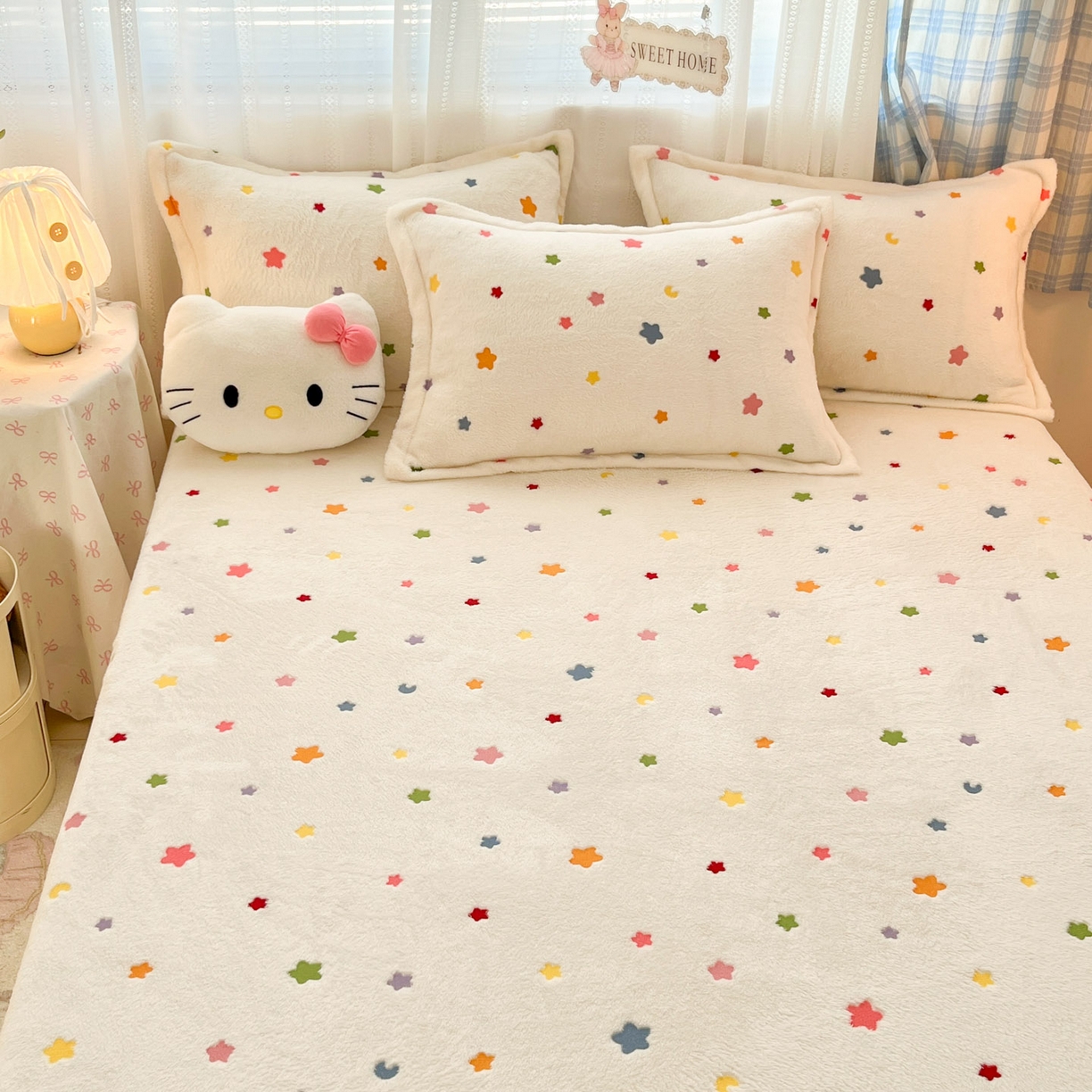 91家纺网 家纺一手货源 找家纺 川悦生活 2025新款高克重双面雪花绒印花毛毯三件套 毛毯奶昔星星