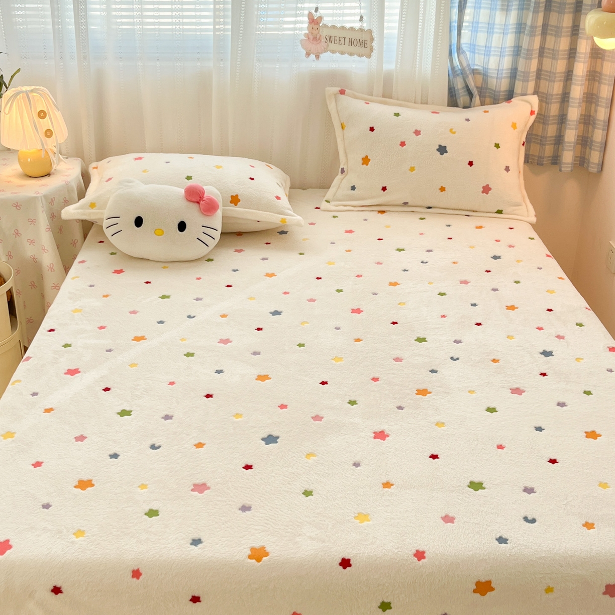 91家纺网 家纺一手货源 找家纺 川悦生活 2025新款高克重双面雪花绒印花毛毯三件套 毛毯奶昔星星