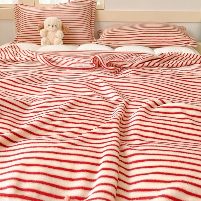 91家纺网 家纺一手货源 找家纺 川悦生活 2025新款高克重双面雪花绒印花毛毯三件套 毛毯秋语-红豆