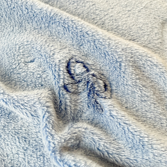 91家纺网 家纺一手货源 找家纺 川悦生活 2025新款高克重双面雪花绒印花毛毯三件套 毛毯塔丽小熊猫