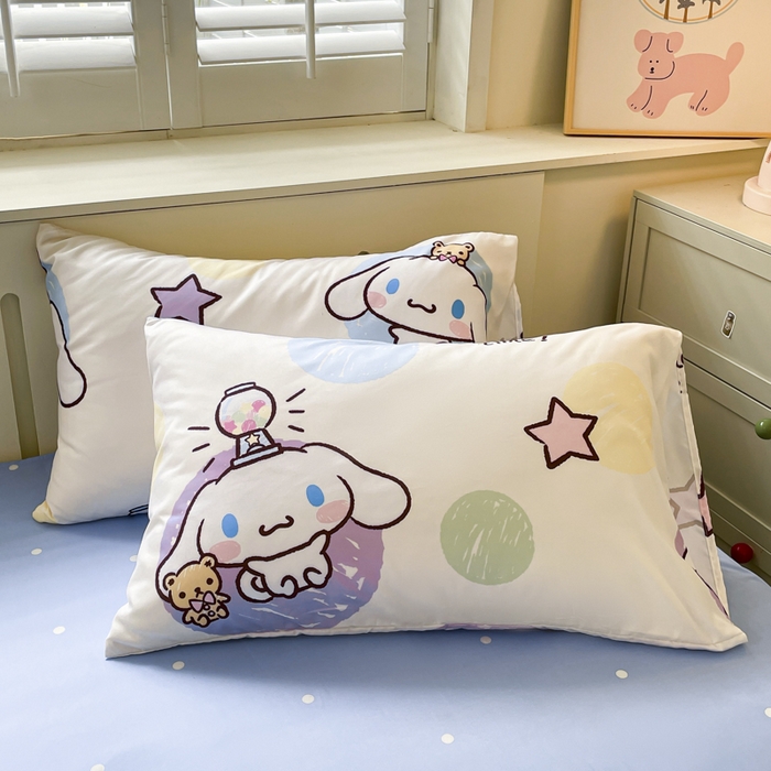 91家纺网 家纺一手货源 找家纺 港岛妹妹 2025新款云朵水洗工艺三丽鸥四件套 三丽鸥-彩色涂鸦玉桂狗