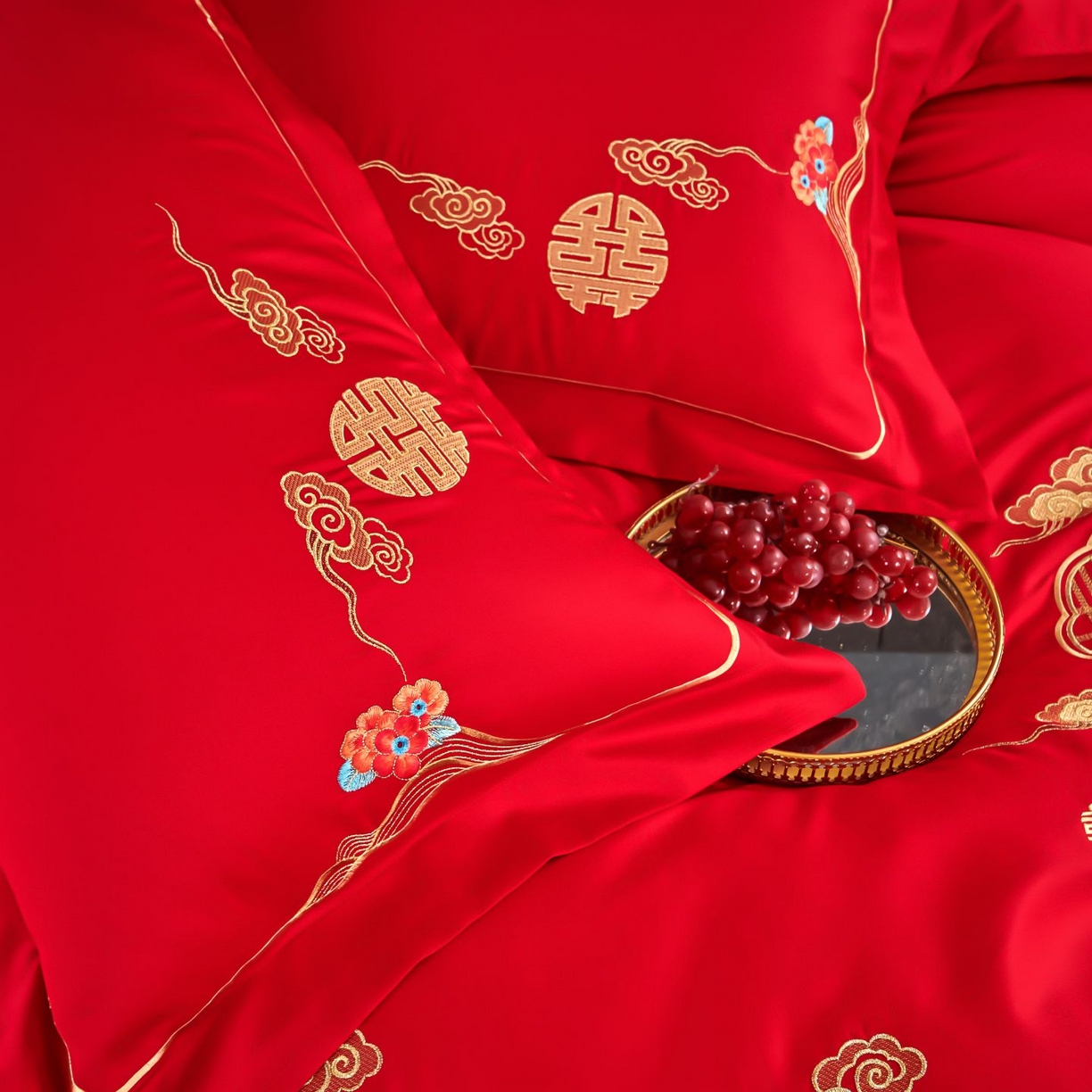 91家纺网 家纺一手货源 找家纺 皇潮婚庆馆 2025新款A类布款全棉刺绣婚庆四件套系列 龙悦凤鸣