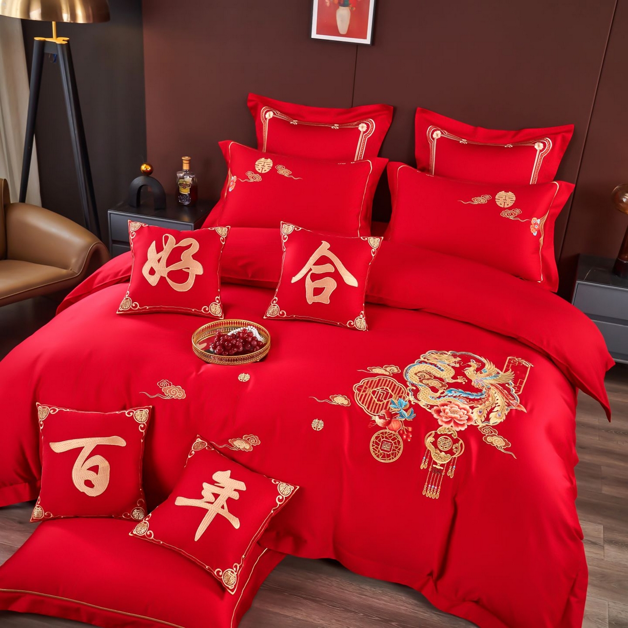 91家纺网 家纺一手货源 找家纺 皇潮婚庆馆 2025新款A类布款全棉刺绣婚庆四件套系列 龙悦凤鸣