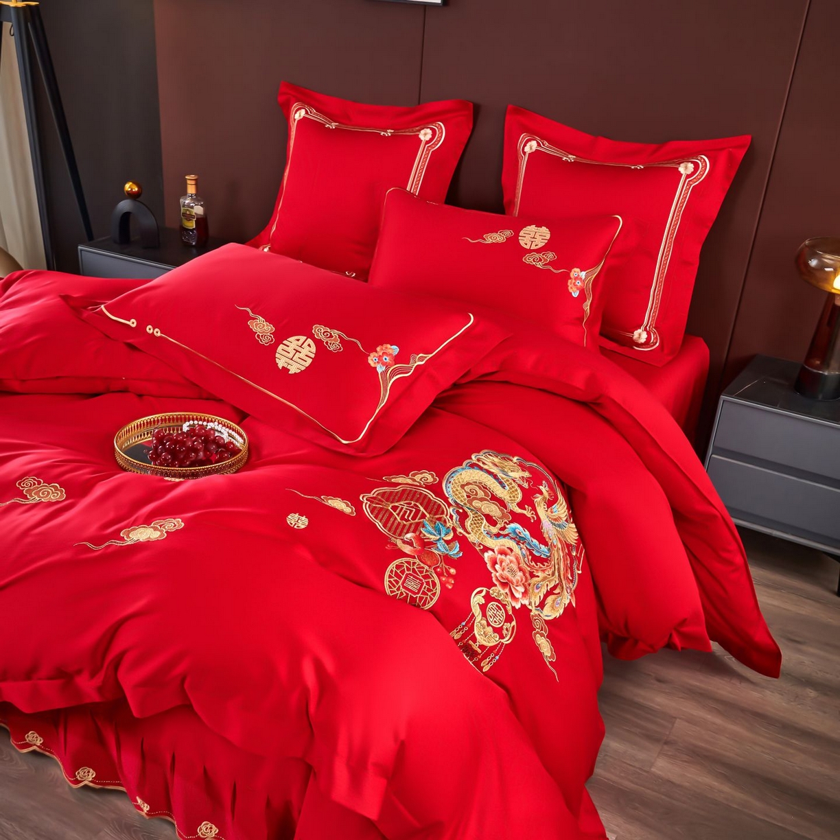 91家纺网 家纺一手货源 找家纺 皇潮婚庆馆 2025新款A类布款全棉刺绣婚庆四件套系列 龙悦凤鸣