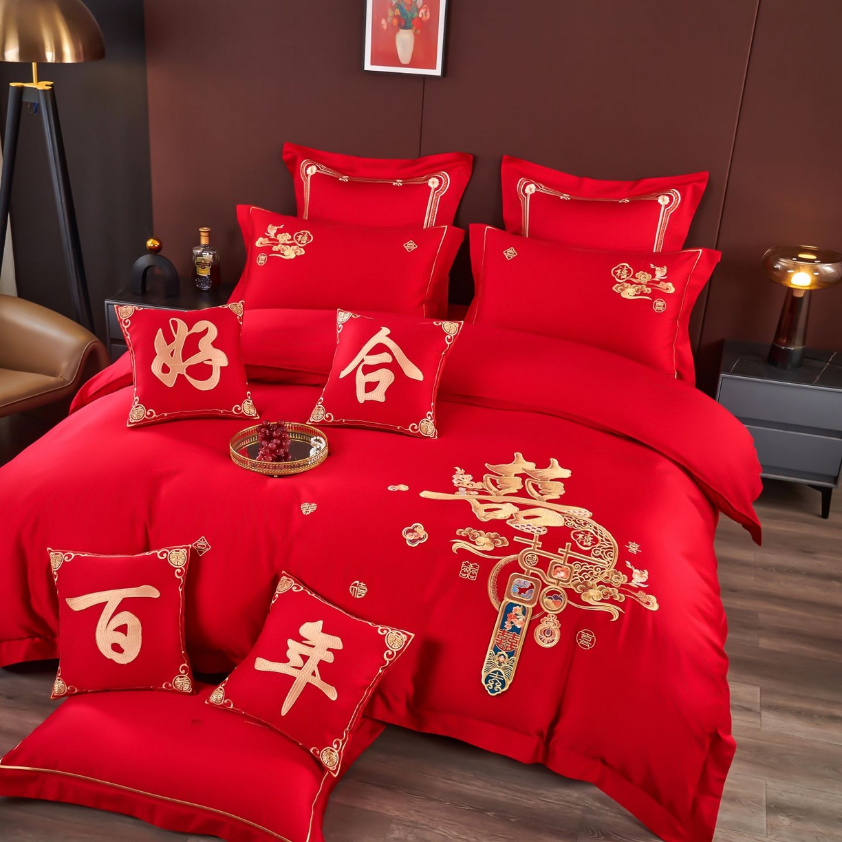 91家纺网 家纺一手货源 找家纺 皇潮婚庆馆 2025新款A类布款全棉刺绣婚庆四件套系列 喜迎鸿运