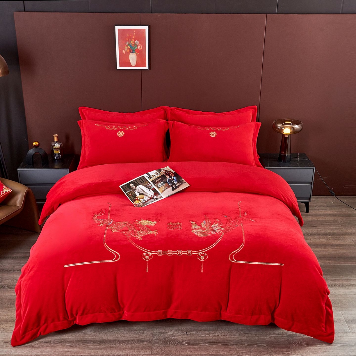 91家纺网 家纺一手货源 找家纺 （总）皇潮婚庆馆 2025新款婚庆牛奶绒刺绣床裙四件套系列