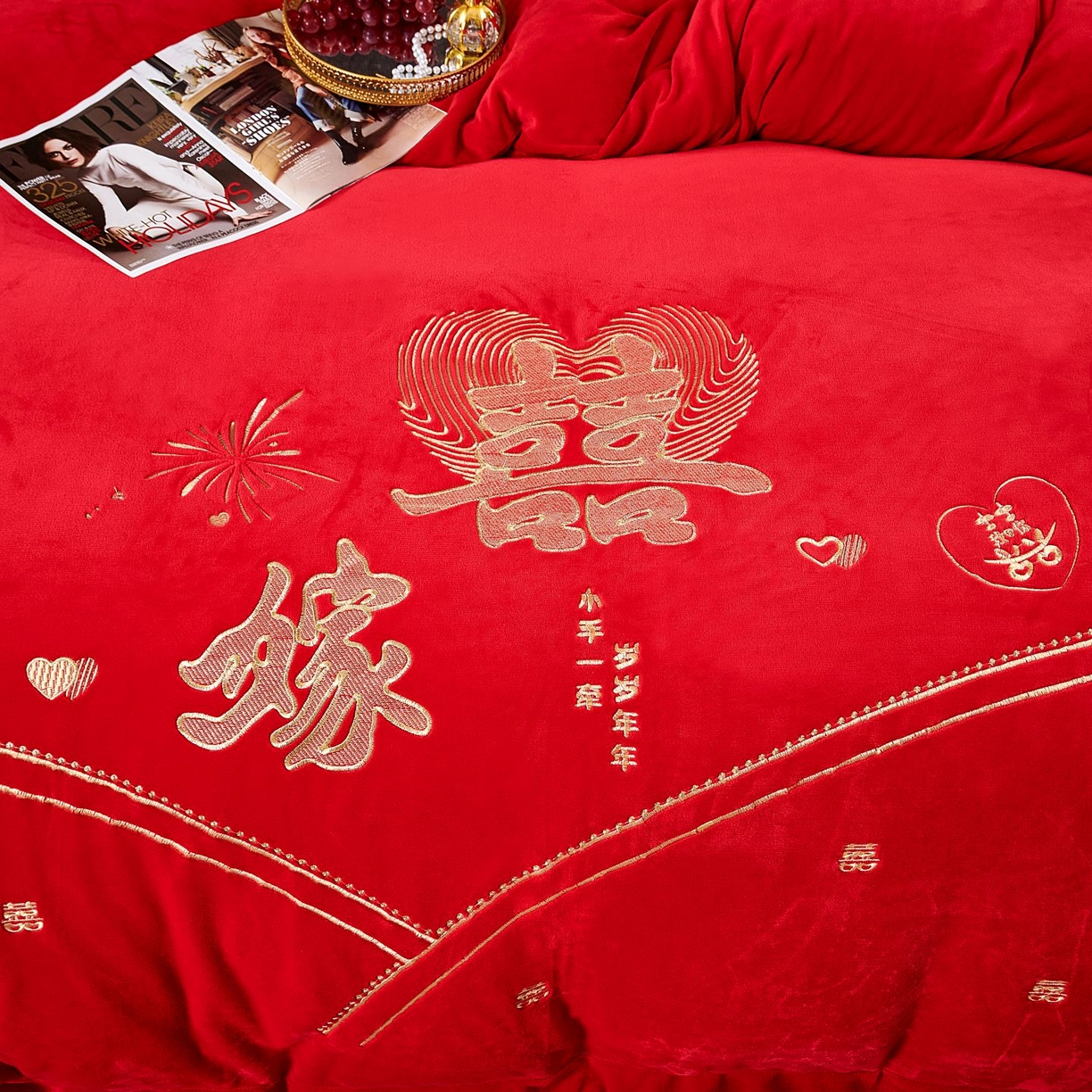 91家纺网 家纺一手货源 找家纺 皇潮婚庆馆 2025新款婚庆牛奶绒刺绣床裙四件套系列 喜嫁