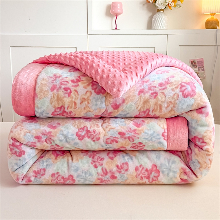 91家纺网 家纺一手货源 找家纺 默忆 2025新款牛奶绒豆豆被被子被芯 浪漫满屋