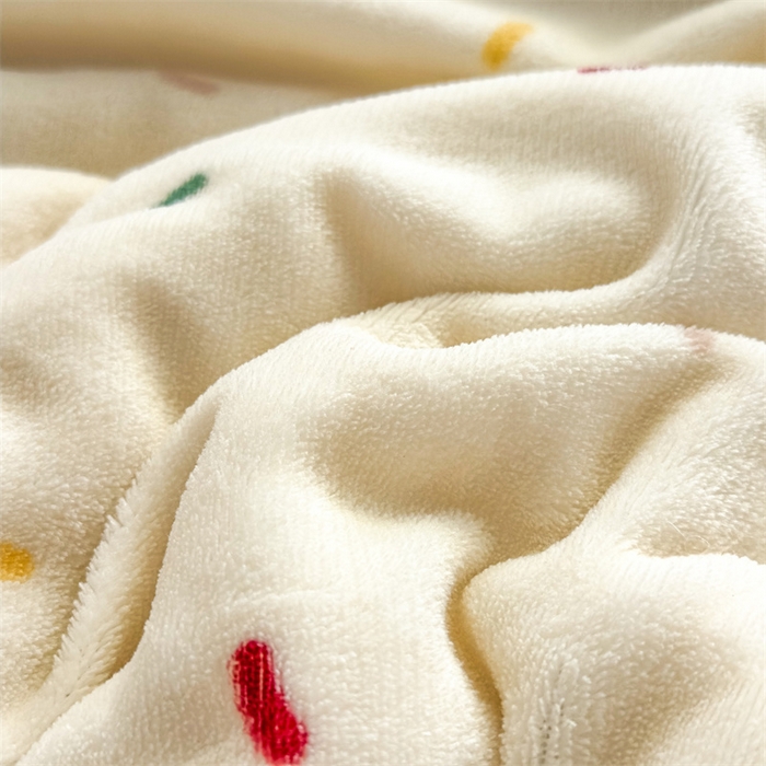 91家纺网 家纺一手货源 找家纺 默忆 2025新款牛奶绒豆豆被被子被芯 小熊派对