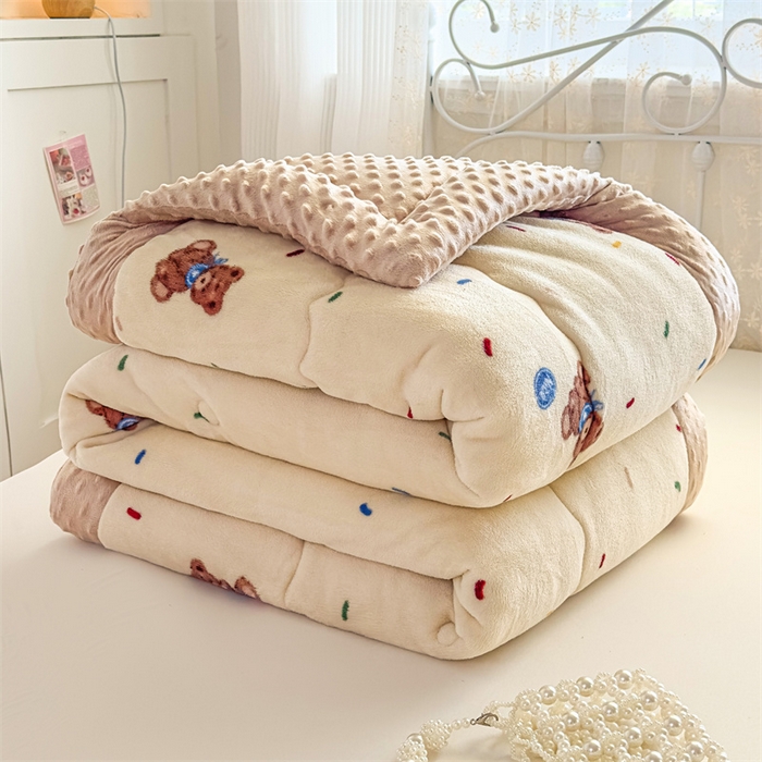 91家纺网 家纺一手货源 找家纺 默忆 2025新款牛奶绒豆豆被被子被芯 小熊派对