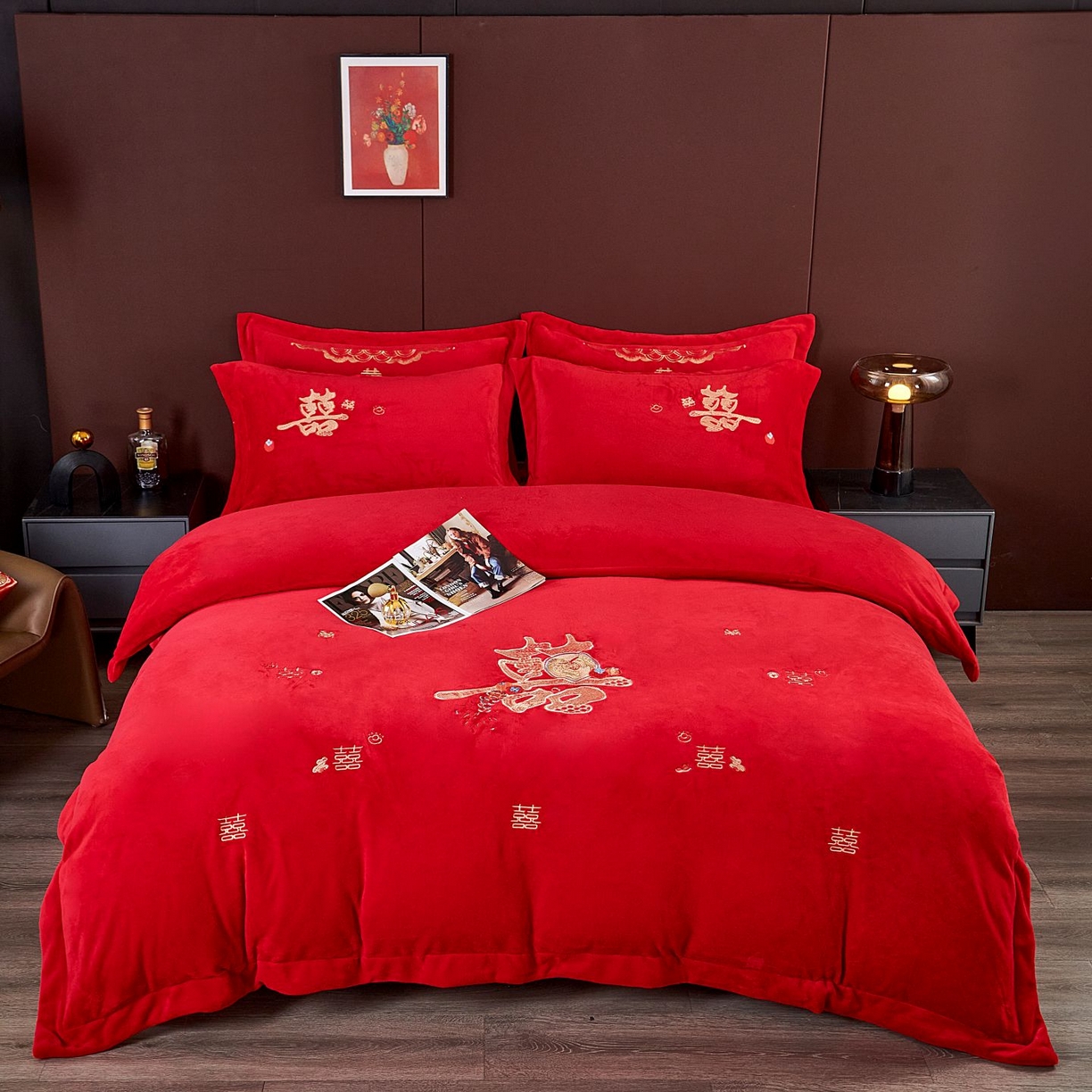 皇潮婚庆馆 2025新款婚庆牛奶绒刺绣床裙四件套系列 喜事连连