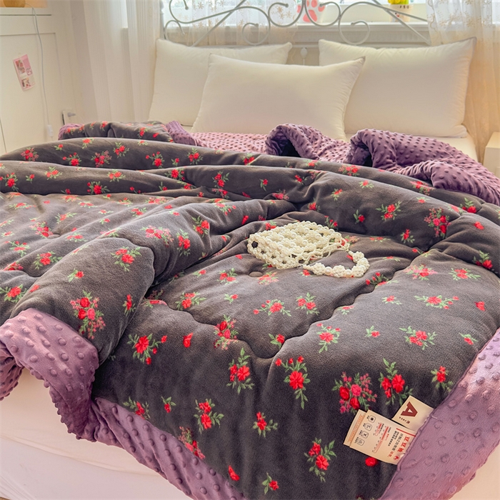 91家纺网 家纺一手货源 找家纺 默忆 2025新款牛奶绒豆豆被被子被芯 玫瑰