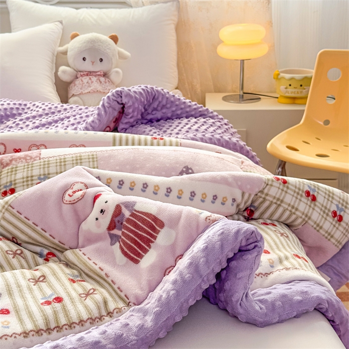 91家纺网 家纺一手货源 找家纺 默忆 2025新款牛奶绒豆豆被被子被芯 紫色日记