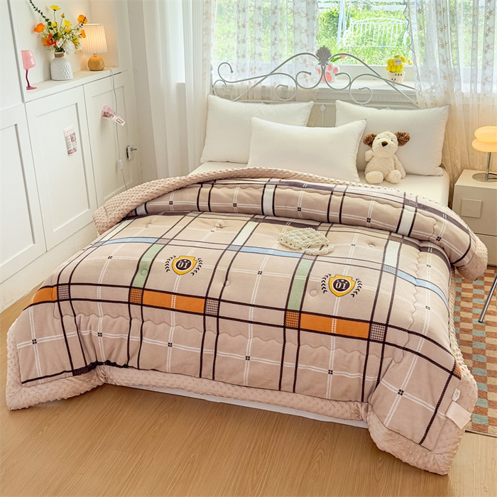 91家纺网 家纺一手货源 找家纺 默忆 2025新款牛奶绒豆豆被被子被芯 简格