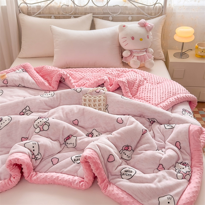 91家纺网 家纺一手货源 找家纺 默忆 2025新款牛奶绒豆豆被被子被芯 比耶kt猫