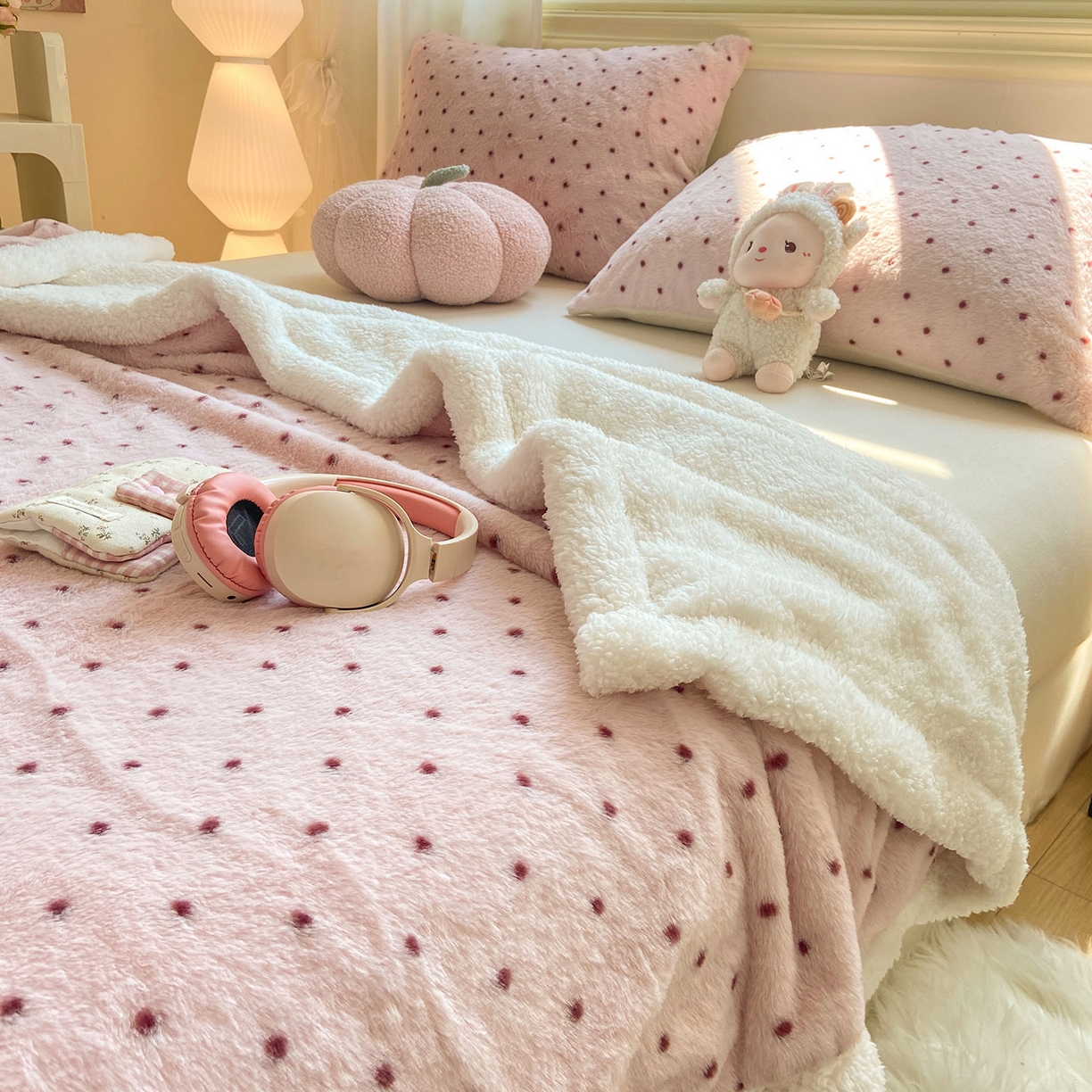 91家纺网 家纺一手货源 找家纺 （总）眠势力 2025新款兔毛绒毛毯冬季加绒加厚盖毯兔兔绒保暖毯子带拉链-小清新系列