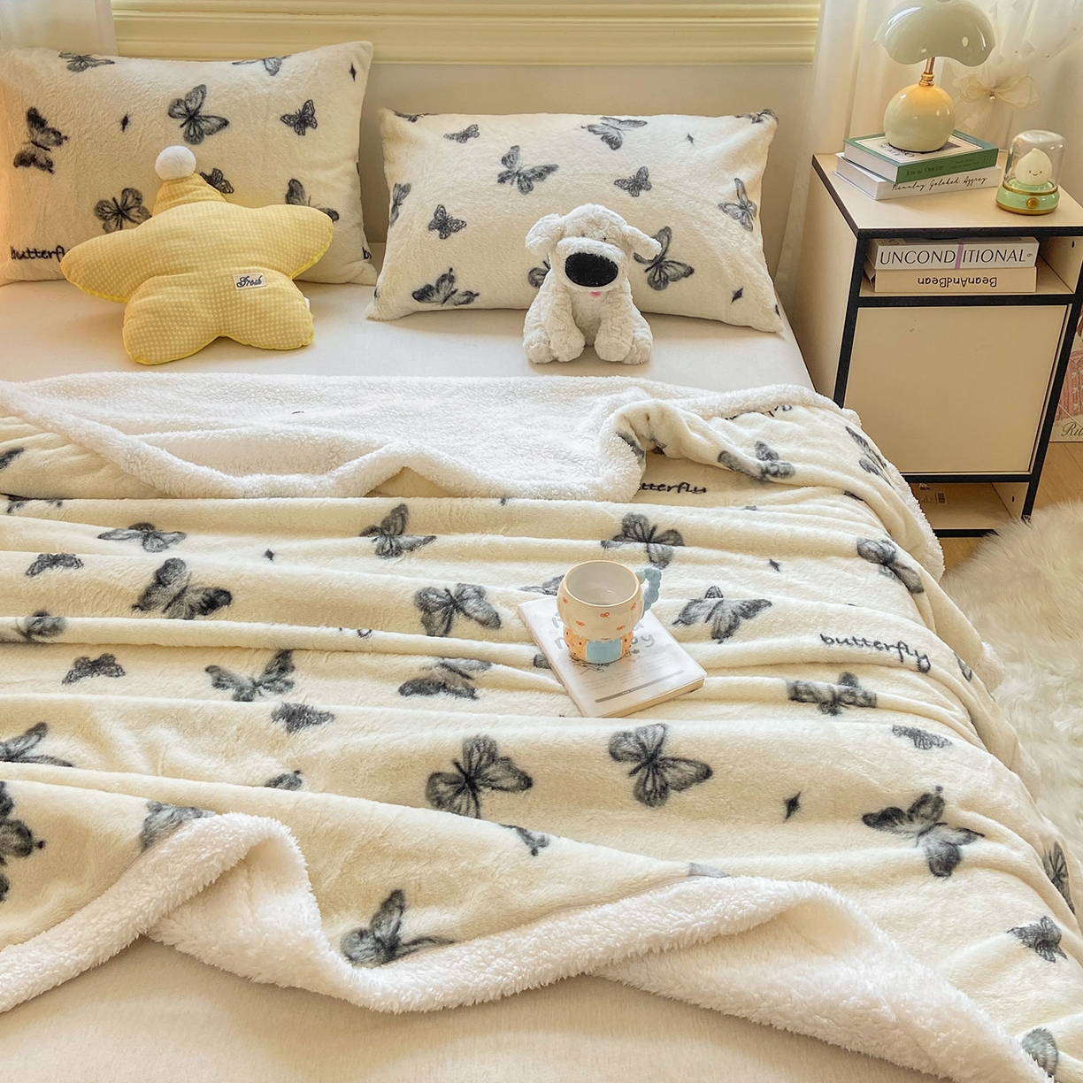 91家纺网 家纺一手货源 找家纺 眠势力 2025新款兔毛绒毛毯冬季加绒加厚盖毯兔兔绒保暖毯子带拉链-小清新系列 蝶舞飞扬