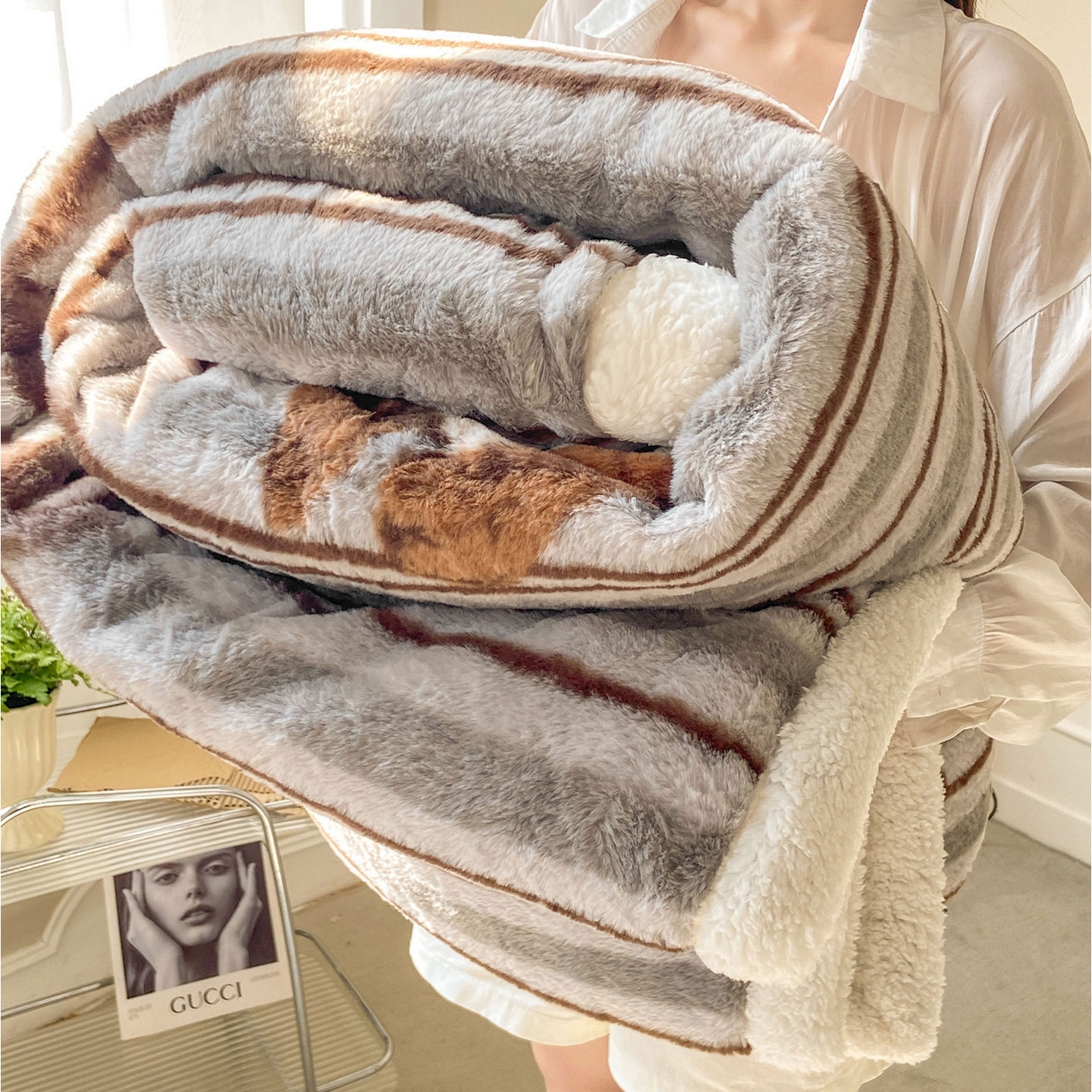 91家纺网 家纺一手货源 找家纺 （总）眠势力 2025新款兔毛绒毛毯冬季加绒加厚盖毯兔兔绒保暖毯子带拉链-小清新系列