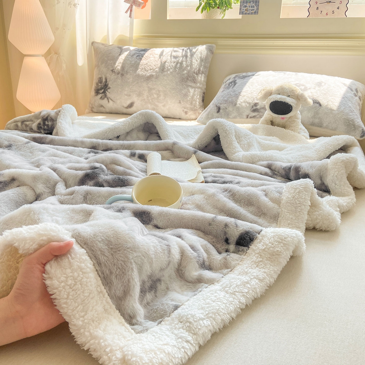 91家纺网 家纺一手货源 找家纺 眠势力 2025新款兔毛绒毛毯冬季加绒加厚盖毯兔兔绒保暖毯子带拉链-小清新系列 水墨玫瑰