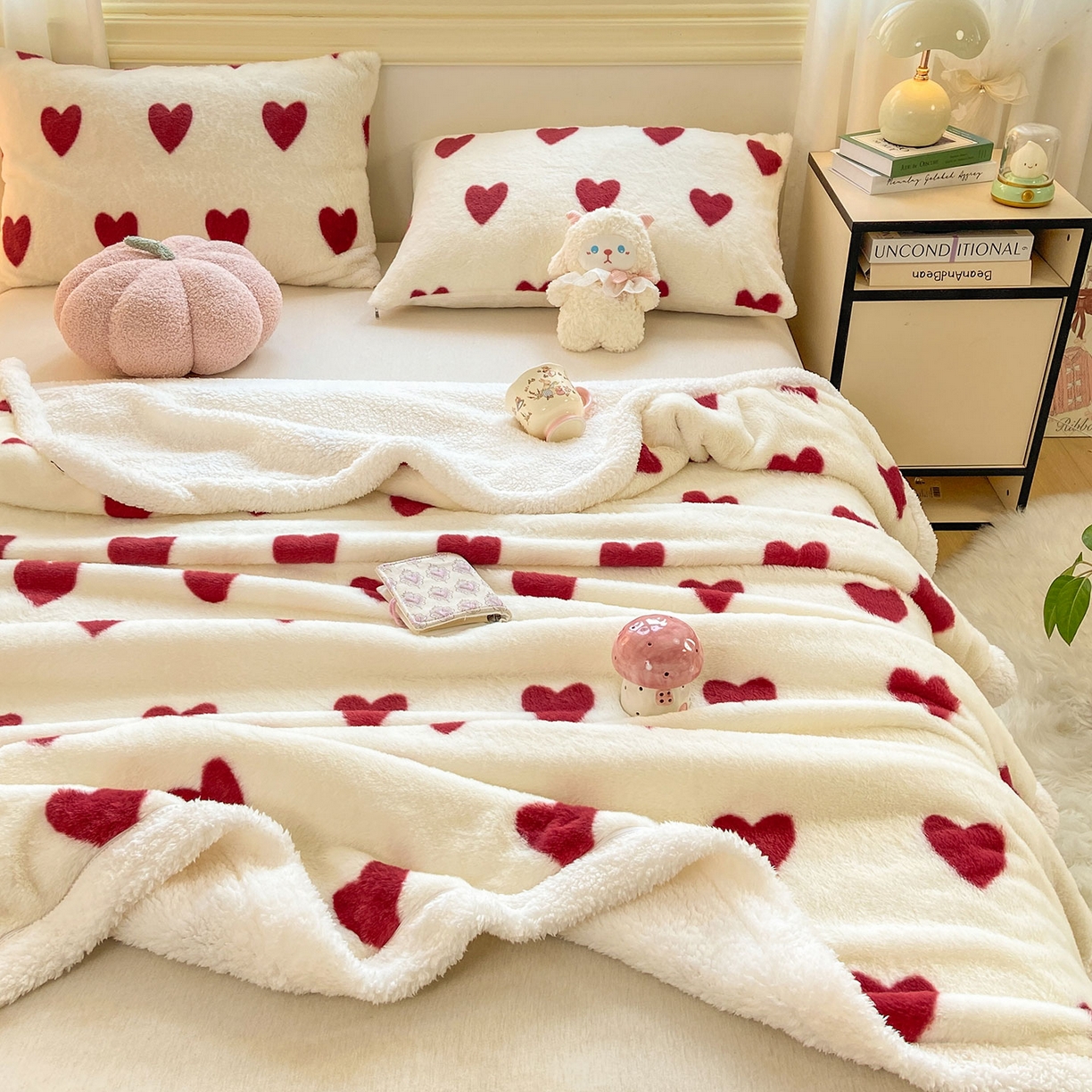 91家纺网 家纺一手货源 找家纺 眠势力 2025新款兔毛绒毛毯冬季加绒加厚盖毯兔兔绒保暖毯子带拉链-小清新系列 爱心红