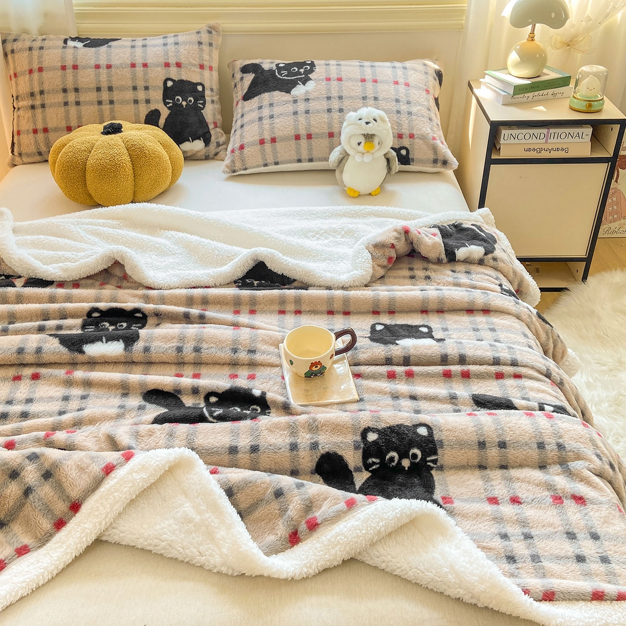 91家纺网 家纺一手货源 找家纺 眠势力 2025新款兔毛绒毛毯冬季加绒加厚盖毯兔兔绒保暖毯子带拉链-小清新系列 呆萌猫咪