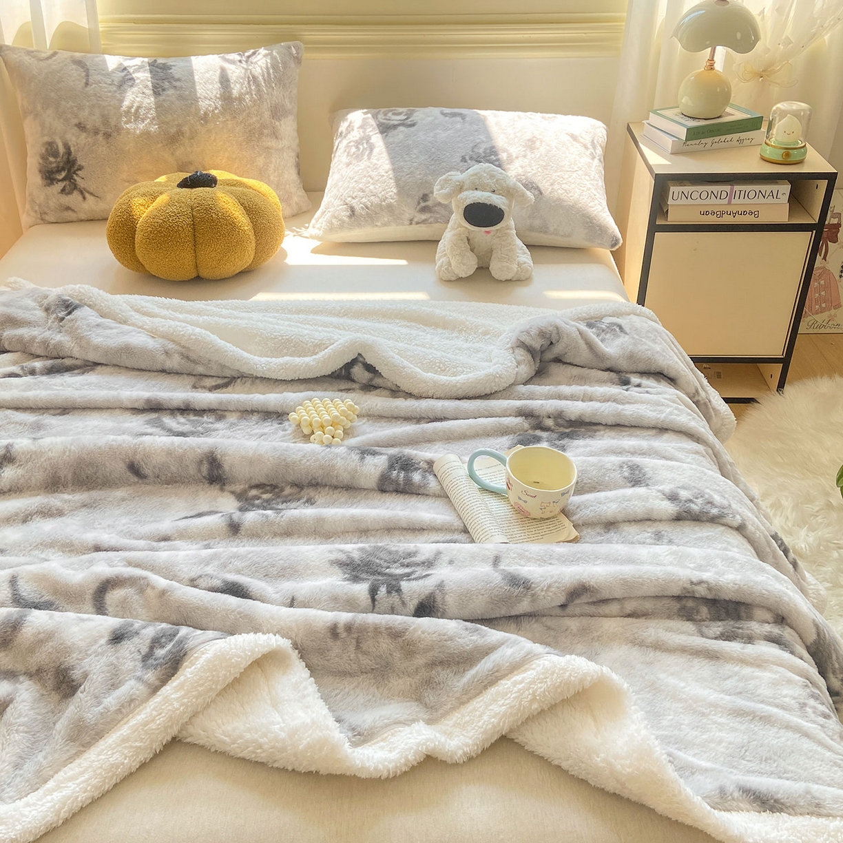 91家纺网 家纺一手货源 找家纺 眠势力 2025新款兔毛绒毛毯冬季加绒加厚盖毯兔兔绒保暖毯子带拉链-小清新系列 水墨玫瑰