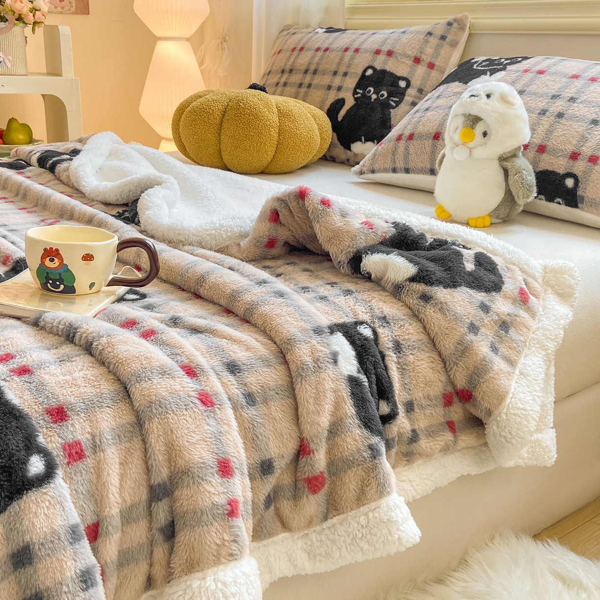 91家纺网 家纺一手货源 找家纺 眠势力 2025新款兔毛绒毛毯冬季加绒加厚盖毯兔兔绒保暖毯子带拉链-小清新系列 呆萌猫咪