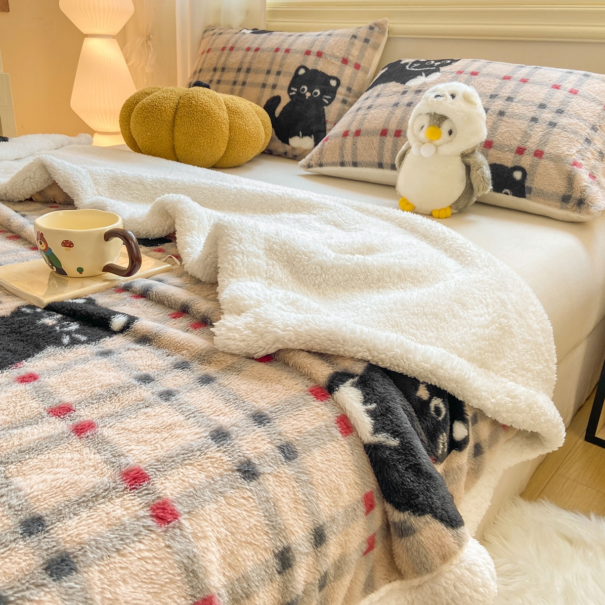 91家纺网 家纺一手货源 找家纺 眠势力 2025新款兔毛绒毛毯冬季加绒加厚盖毯兔兔绒保暖毯子带拉链-小清新系列 呆萌猫咪