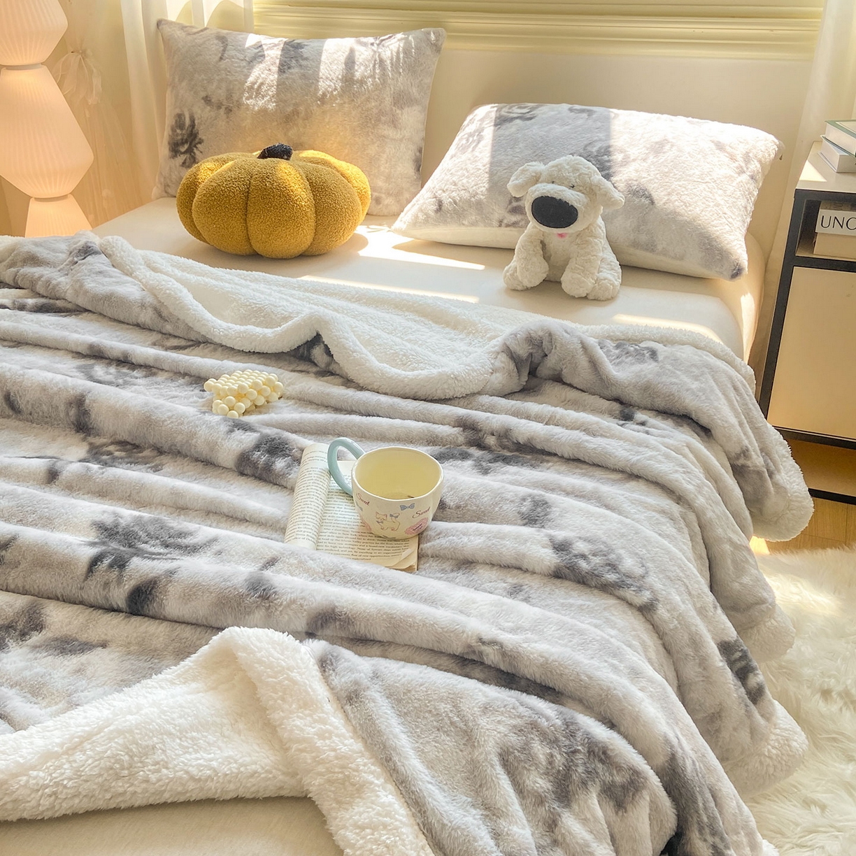 91家纺网 家纺一手货源 找家纺 眠势力 2025新款兔毛绒毛毯冬季加绒加厚盖毯兔兔绒保暖毯子带拉链-小清新系列 水墨玫瑰