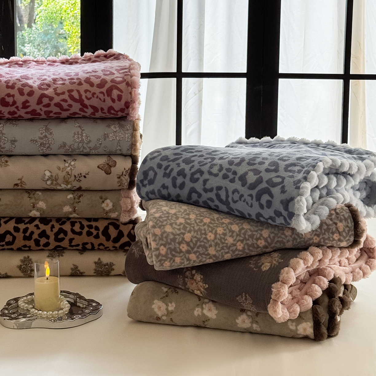 91家纺网 家纺一手货源 找家纺 （总）艾咪-Amy ntmy 2025新款毛球款法式复古风牛奶绒双层毯毛毯毯子