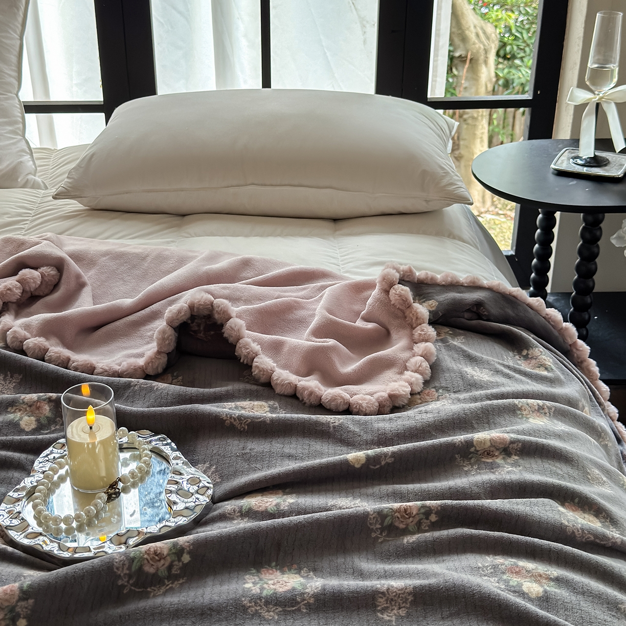 91家纺网 家纺一手货源 找家纺 艾咪-Amy ntmy 2025新款毛球款法式复古风牛奶绒双层毯毛毯毯子 香榭