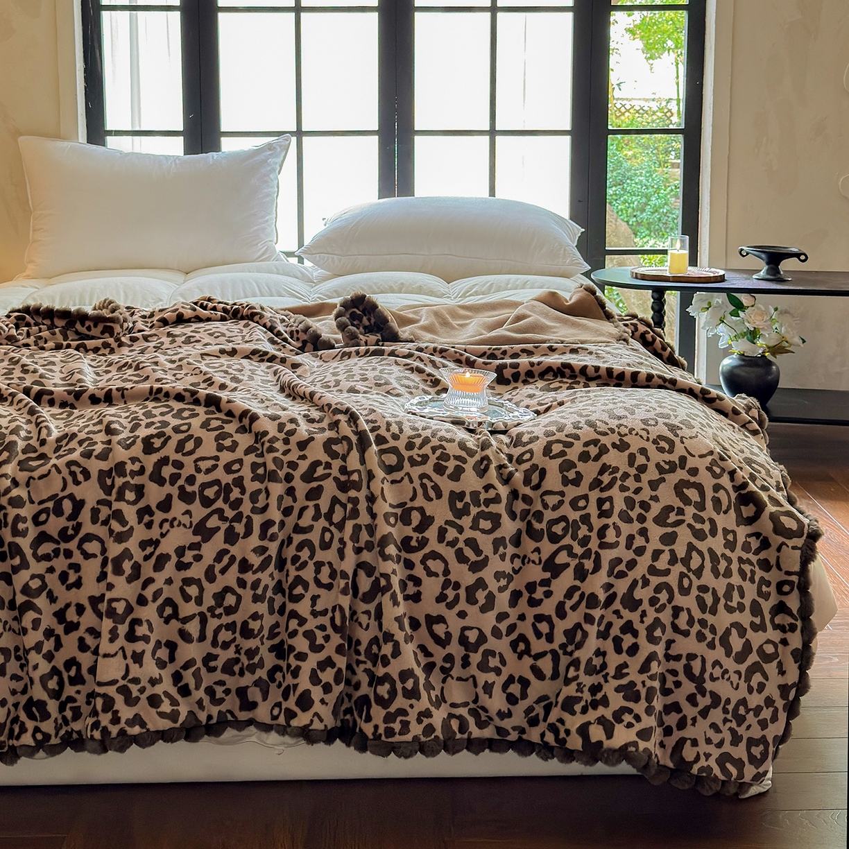 91家纺网 家纺一手货源 找家纺 艾咪-Amy ntmy 2025新款毛球款法式复古风牛奶绒双层毯毛毯毯子 躲猫猫咖