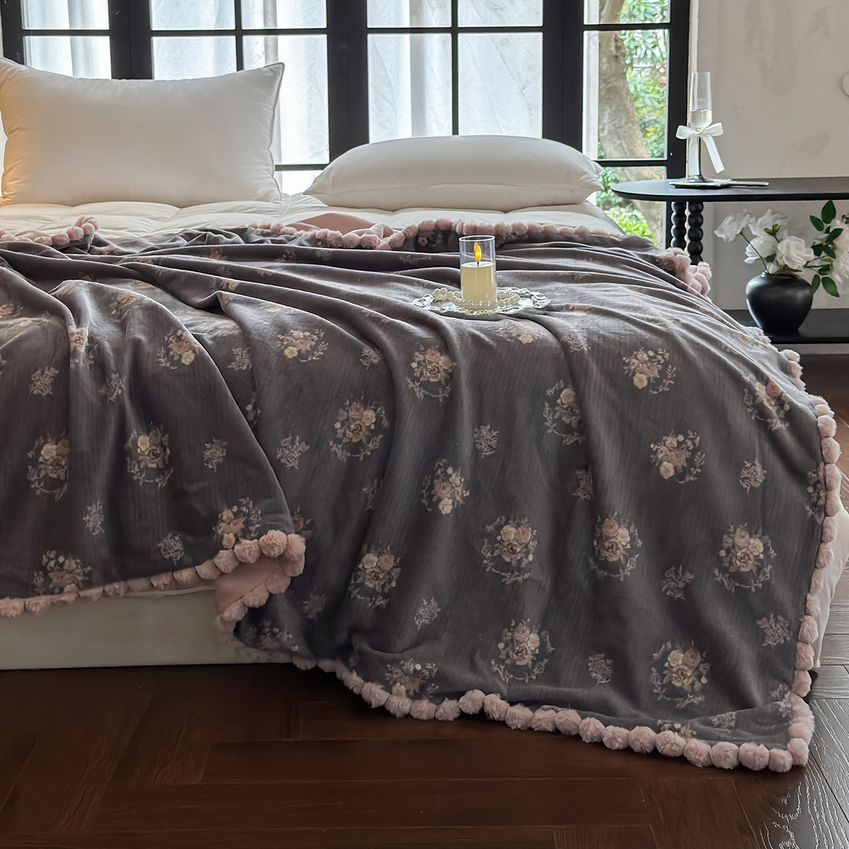 91家纺网 家纺一手货源 找家纺 艾咪-Amy ntmy 2025新款毛球款法式复古风牛奶绒双层毯毛毯毯子 香榭