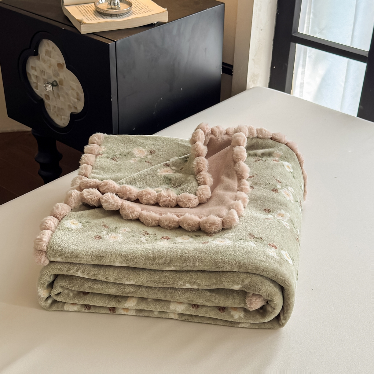 91家纺网 家纺一手货源 找家纺 艾咪-Amy ntmy 2025新款毛球款法式复古风牛奶绒双层毯毛毯毯子 清香粉