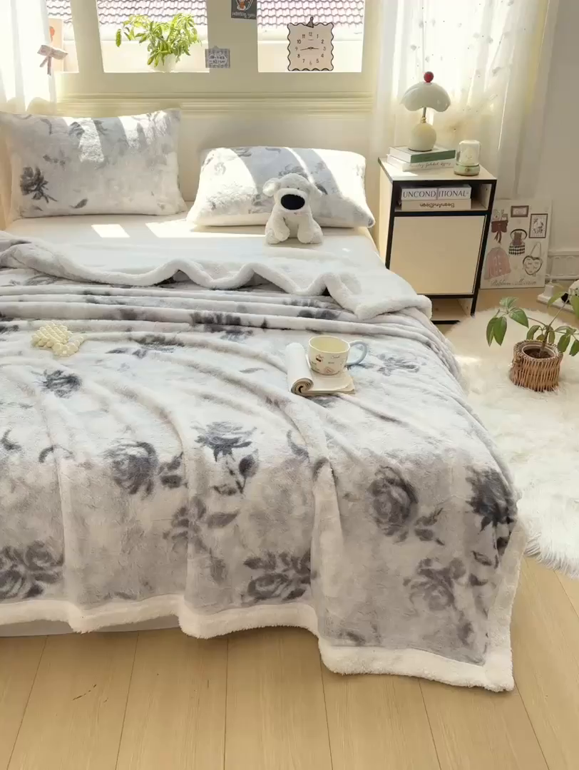 91家纺网 家纺一手货源 找家纺 眠势力 2025新款兔毛绒毛毯冬季加绒加厚盖毯兔兔绒保暖毯子带拉链-小清新系列 水墨玫瑰