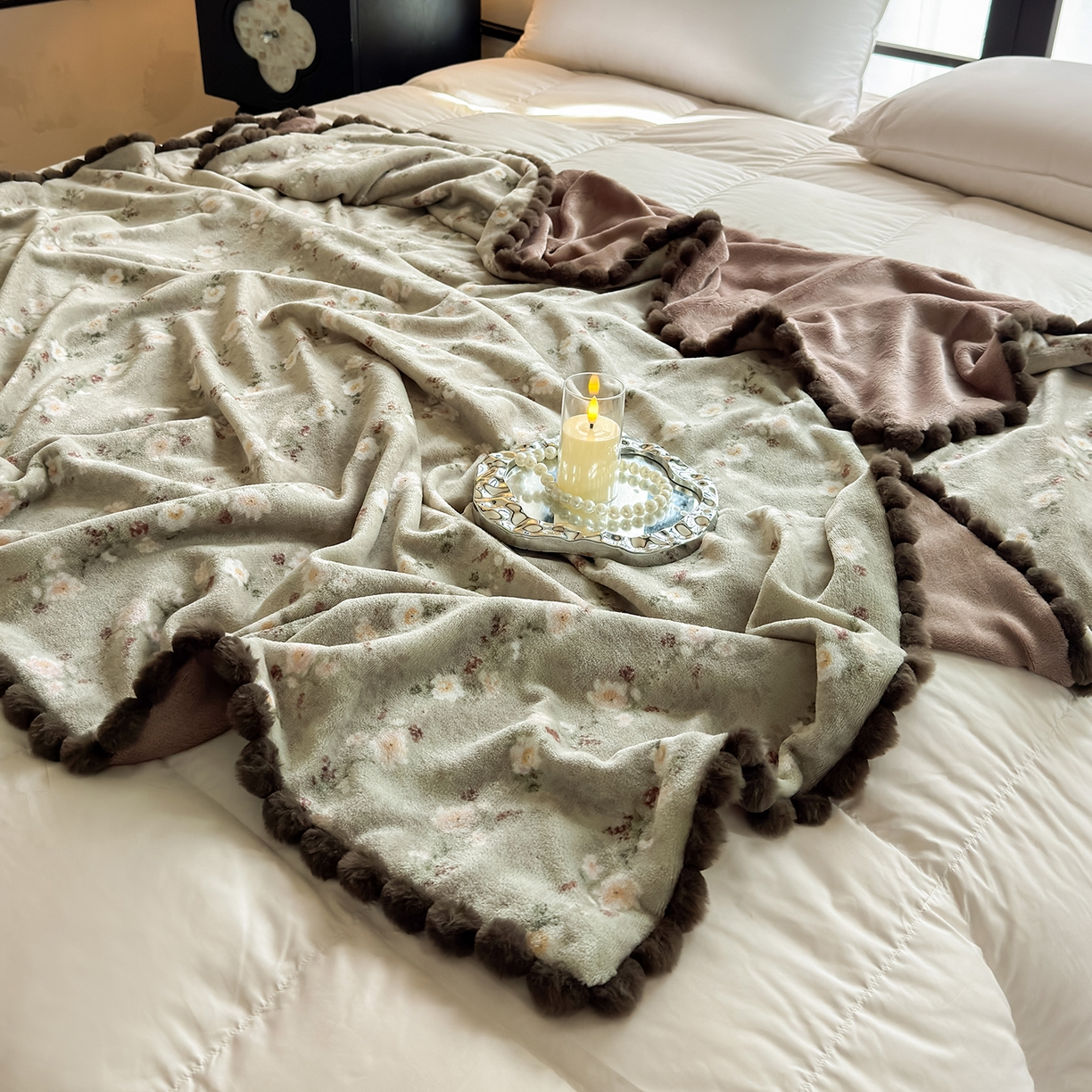 91家纺网 家纺一手货源 找家纺 艾咪-Amy ntmy 2025新款毛球款法式复古风牛奶绒双层毯毛毯毯子 清香咖