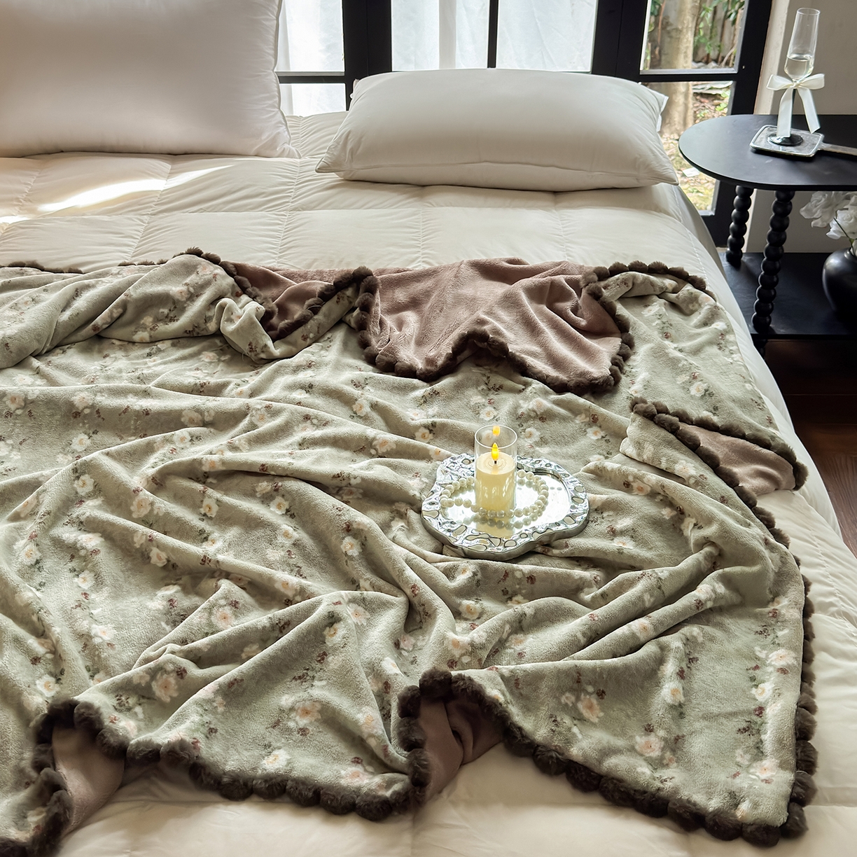 91家纺网 家纺一手货源 找家纺 艾咪-Amy ntmy 2025新款毛球款法式复古风牛奶绒双层毯毛毯毯子 清香咖