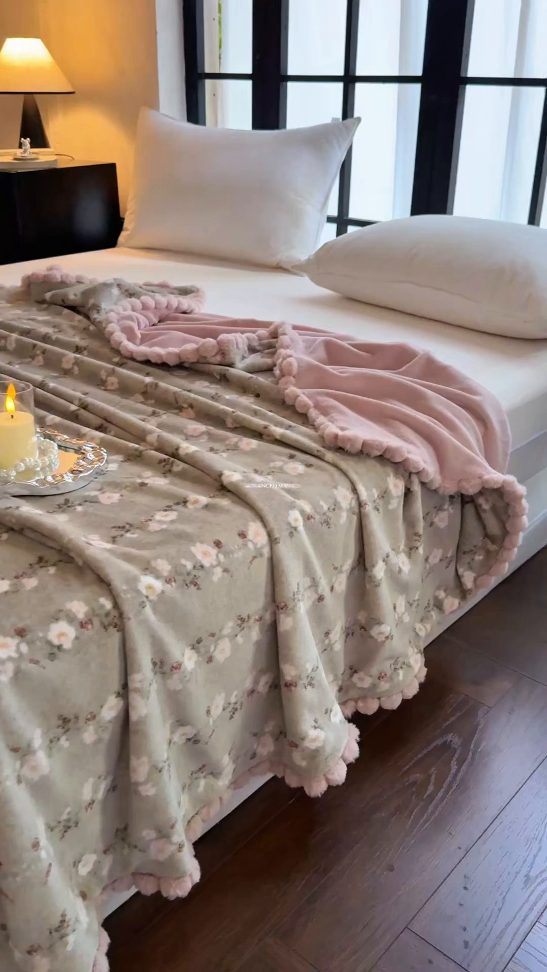 91家纺网 家纺一手货源 找家纺 艾咪-Amy ntmy 2025新款毛球款法式复古风牛奶绒双层毯毛毯毯子 清香粉