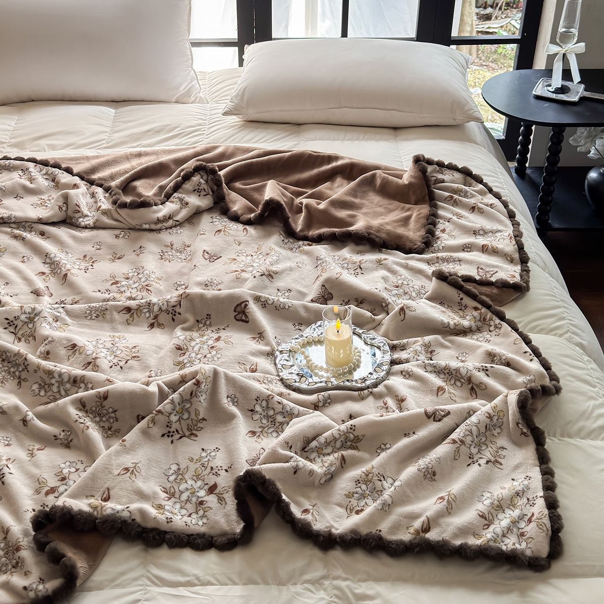 91家纺网 家纺一手货源 找家纺 艾咪-Amy ntmy 2025新款毛球款法式复古风牛奶绒双层毯毛毯毯子 北茉