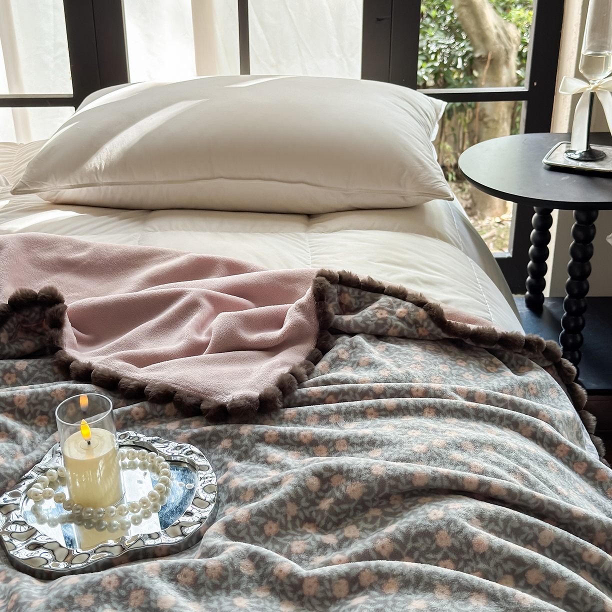 91家纺网 家纺一手货源 找家纺 艾咪-Amy ntmy 2025新款毛球款法式复古风牛奶绒双层毯毛毯毯子 丽夏