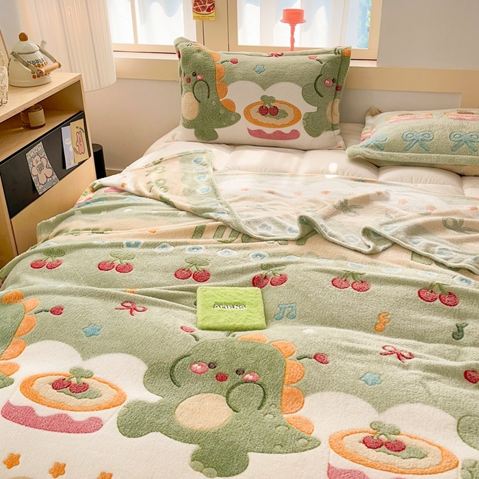 91家纺网 家纺一手货源 找家纺 川悦生活 2025新款高克重双面雪花绒印花毛毯三件套 毛毯甜系龙龙