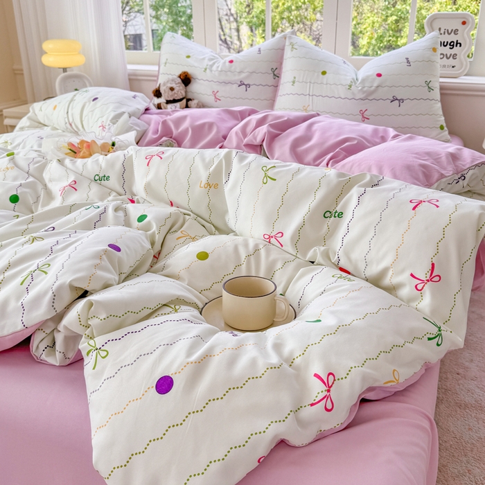 91家纺网 家纺一手货源 找家纺 仟岸家纺 2025新款亲肤舒适水洗棉四件套系列 幻彩