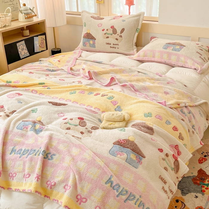 91家纺网 家纺一手货源 找家纺 川悦生活 2025新款高克重双面雪花绒印花毛毯三件套 毛毯小狗物语