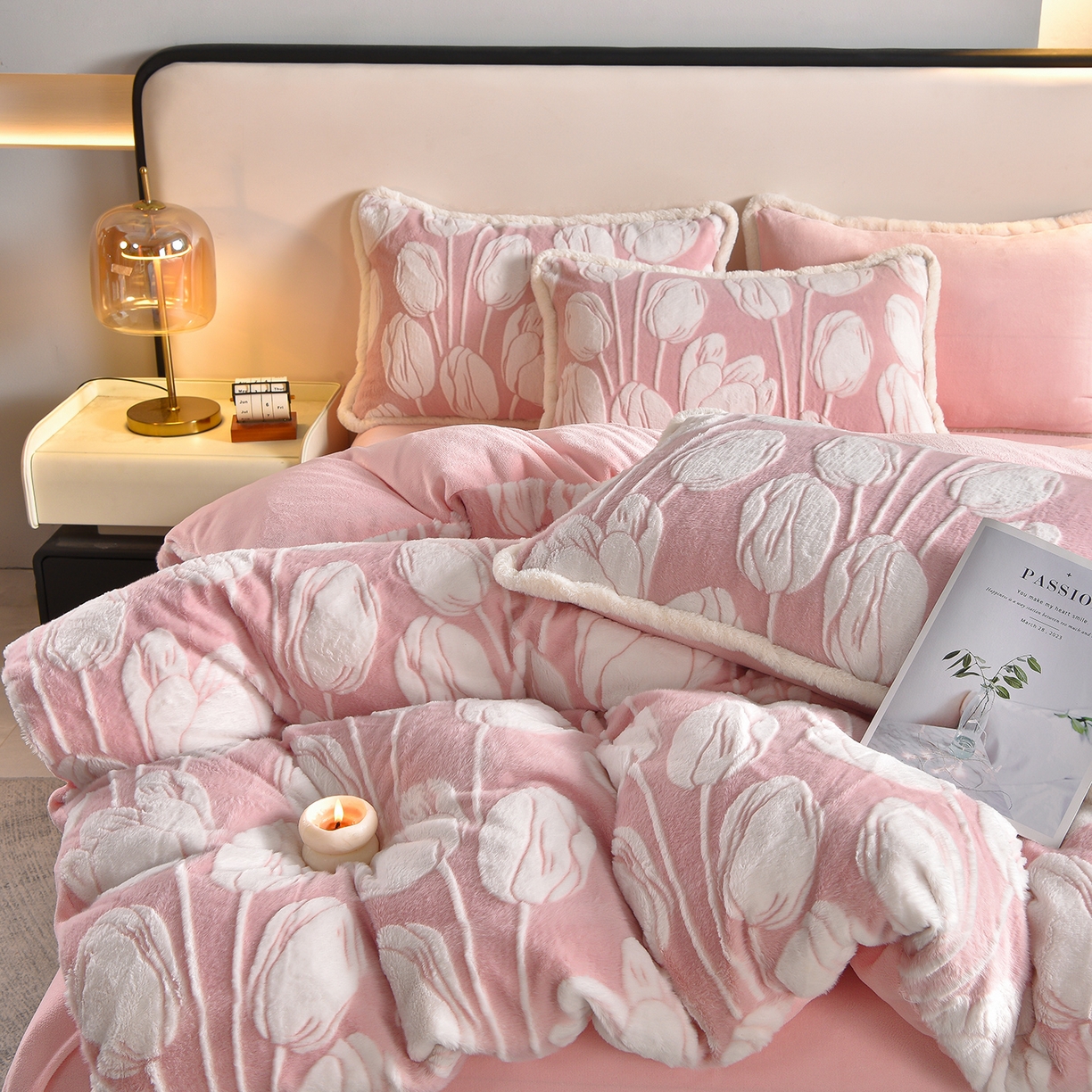 91家纺网 家纺一手货源 找家纺 吾诺家居 320克深雕兔毛绒四件套牛奶绒四件套兔毛四件套 兔毛包边四件套 郁金香