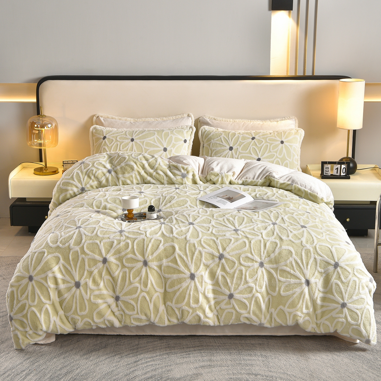 91家纺网 家纺一手货源 找家纺 吾诺家居 320克深雕兔毛绒四件套牛奶绒四件套兔毛四件套 兔毛包边四件套 优朵