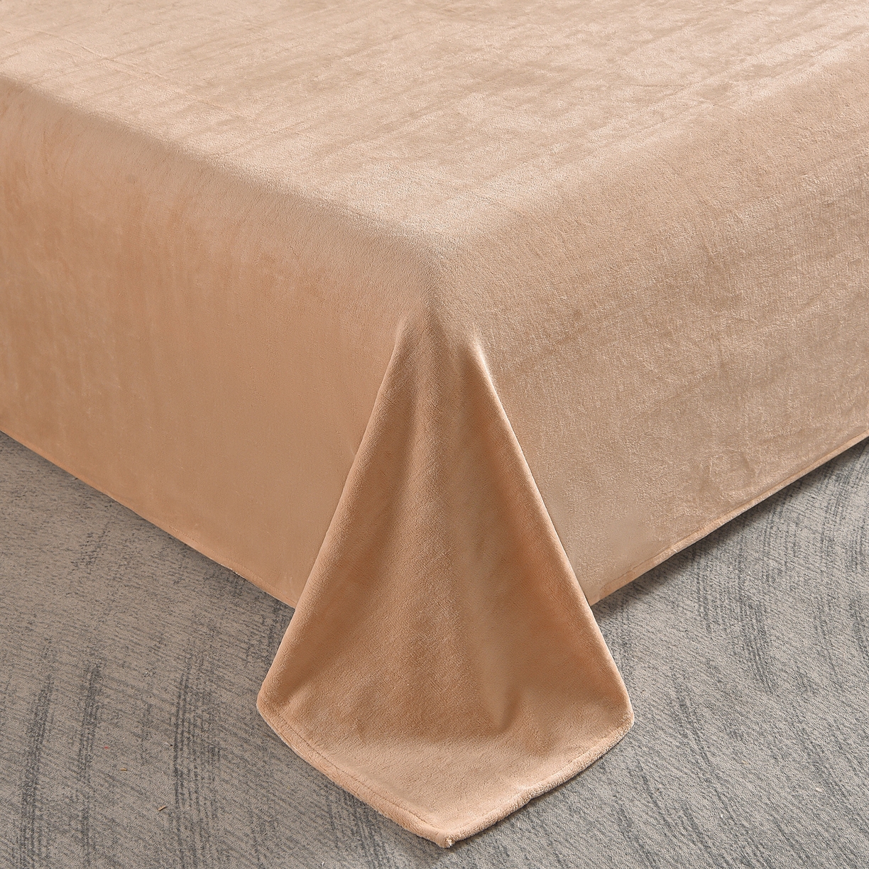 91家纺网 家纺一手货源 找家纺 吾诺家居 320克深雕兔毛绒四件套牛奶绒四件套兔毛四件套 兔毛包边四件套 杏叶黄