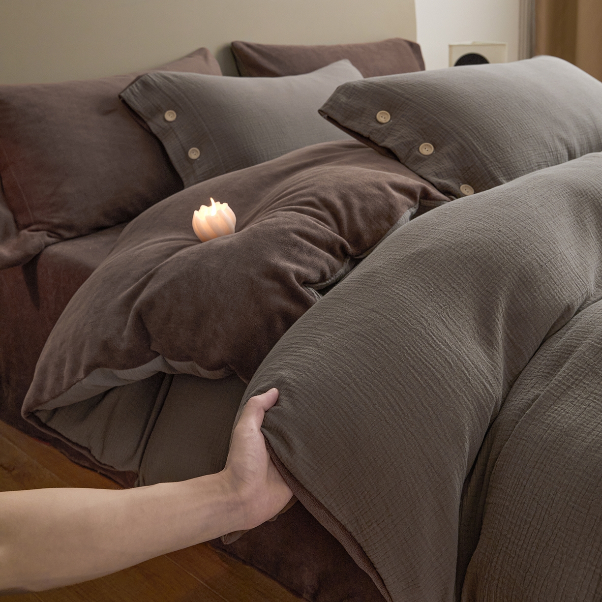 91家纺网 家纺一手货源 找家纺 （总）吾诺家居 吾诺 棉加绒系列 全棉泡泡双层纱加牛奶绒四件套 棉拼绒四件套 棉加绒四件套全棉A类