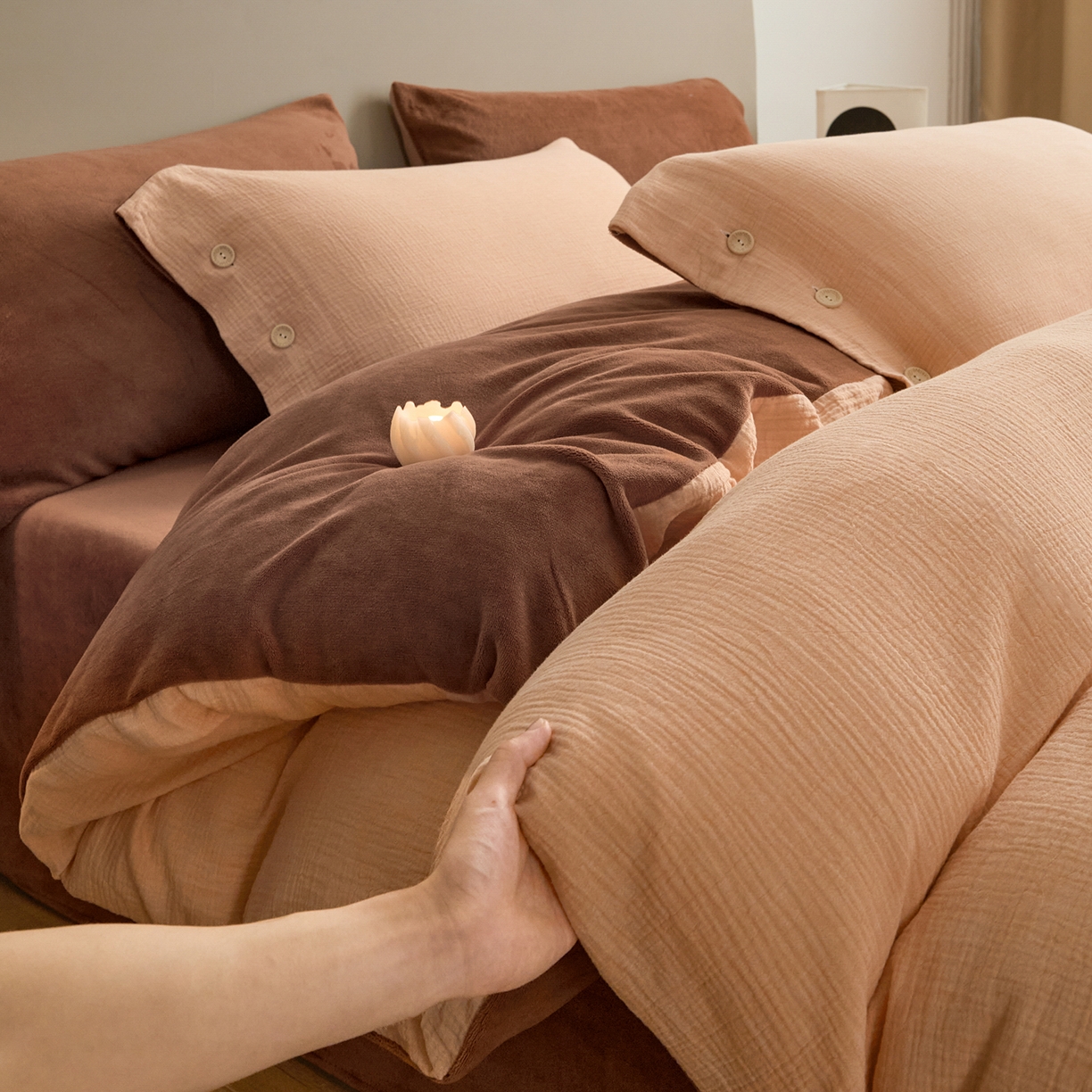 91家纺网 家纺一手货源 找家纺 （总）吾诺家居 吾诺 棉加绒系列 全棉泡泡双层纱加牛奶绒四件套 棉拼绒四件套 棉加绒四件套全棉A类